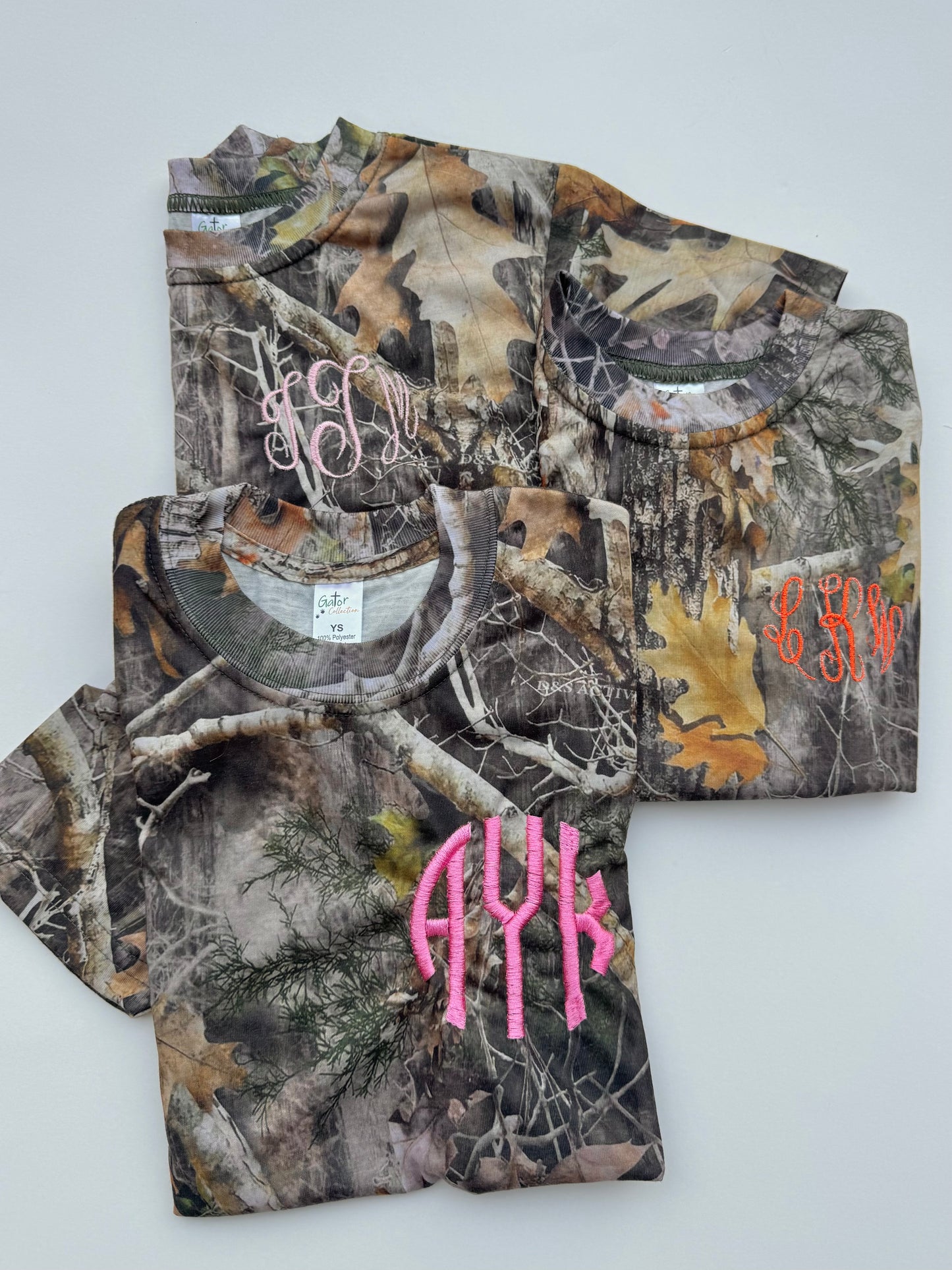 CAMO MONOGRAM TEES