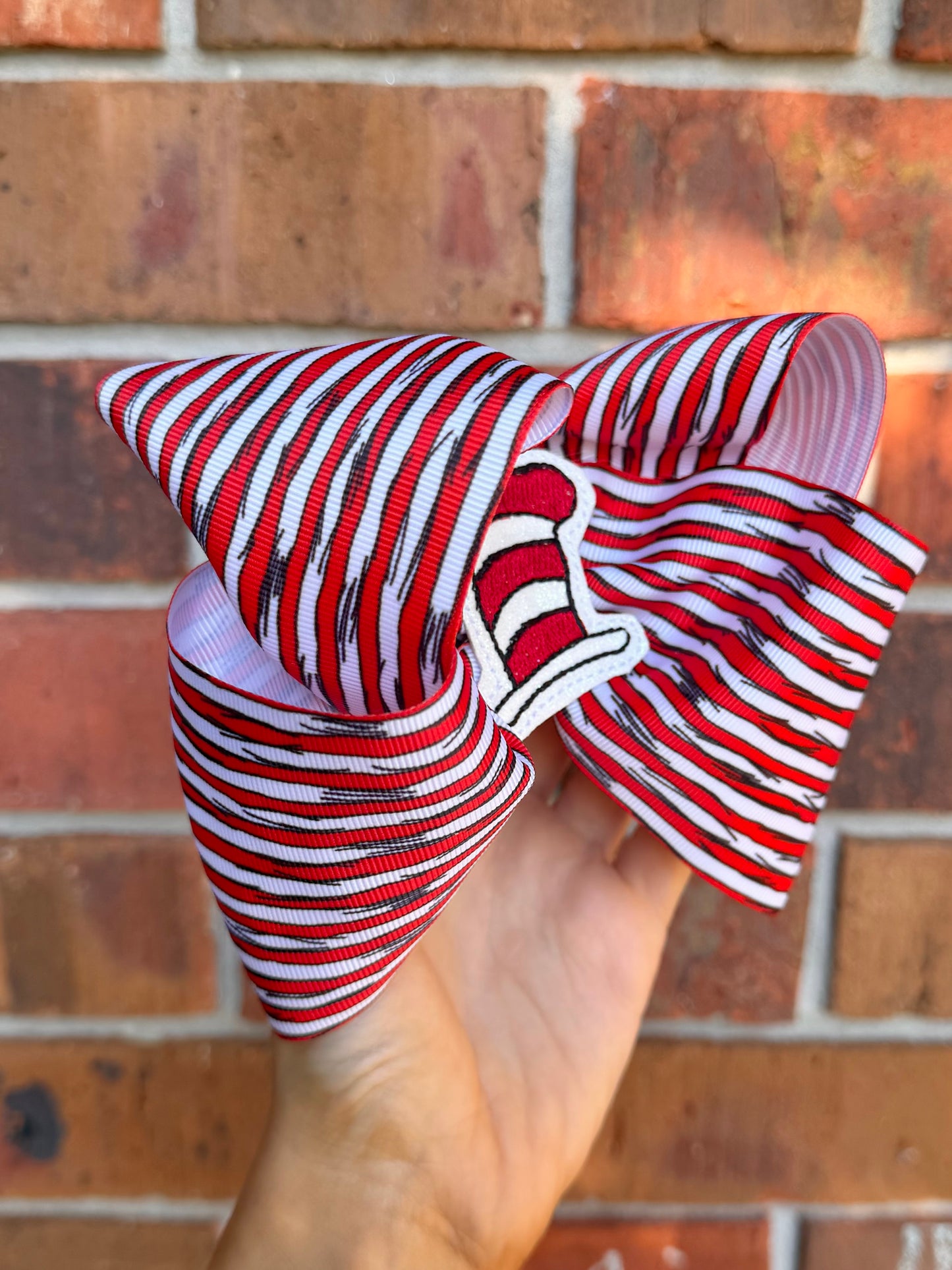 CAT RIBBON BOW