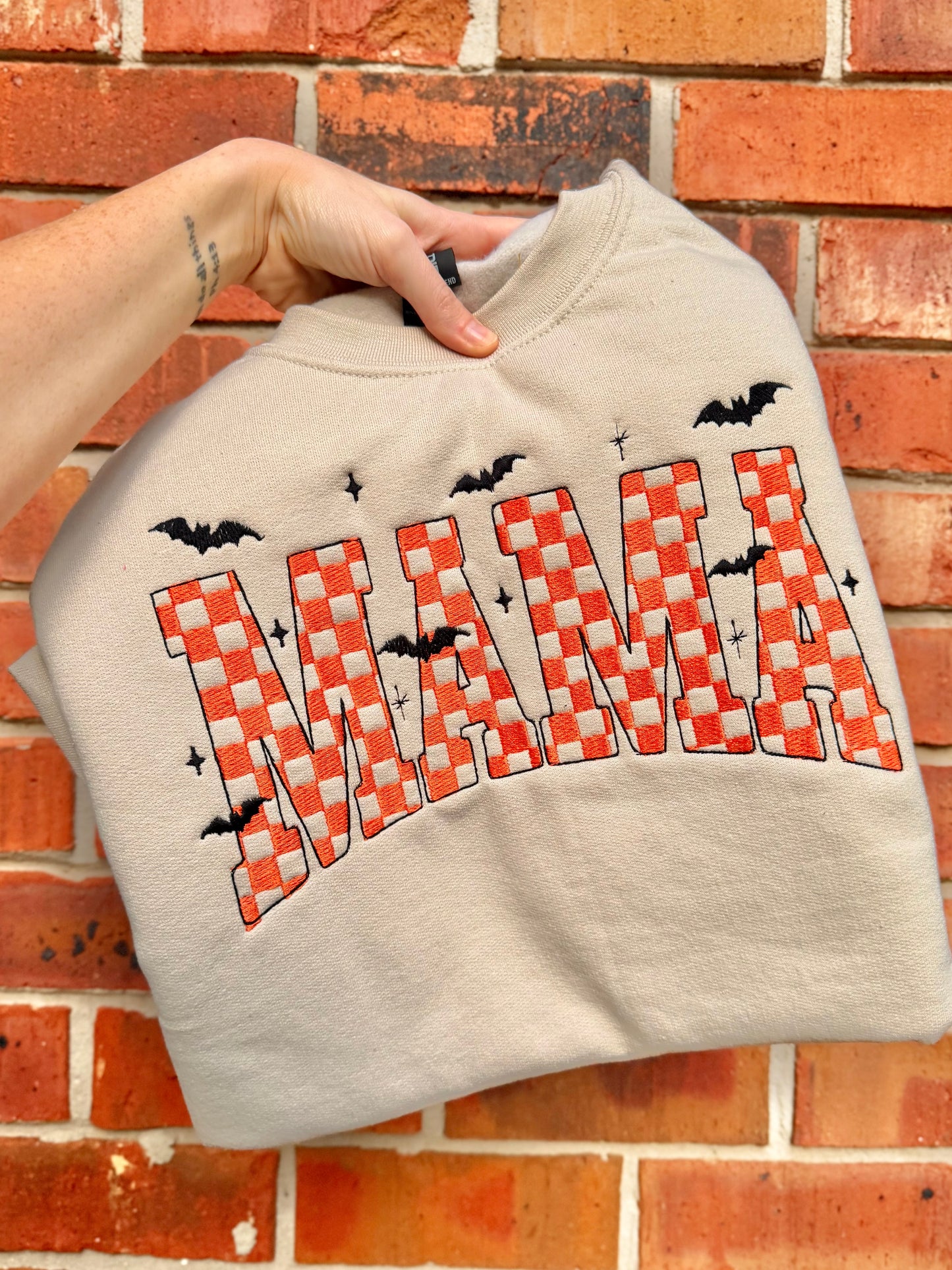 SPOOKY MAMA SWEATER