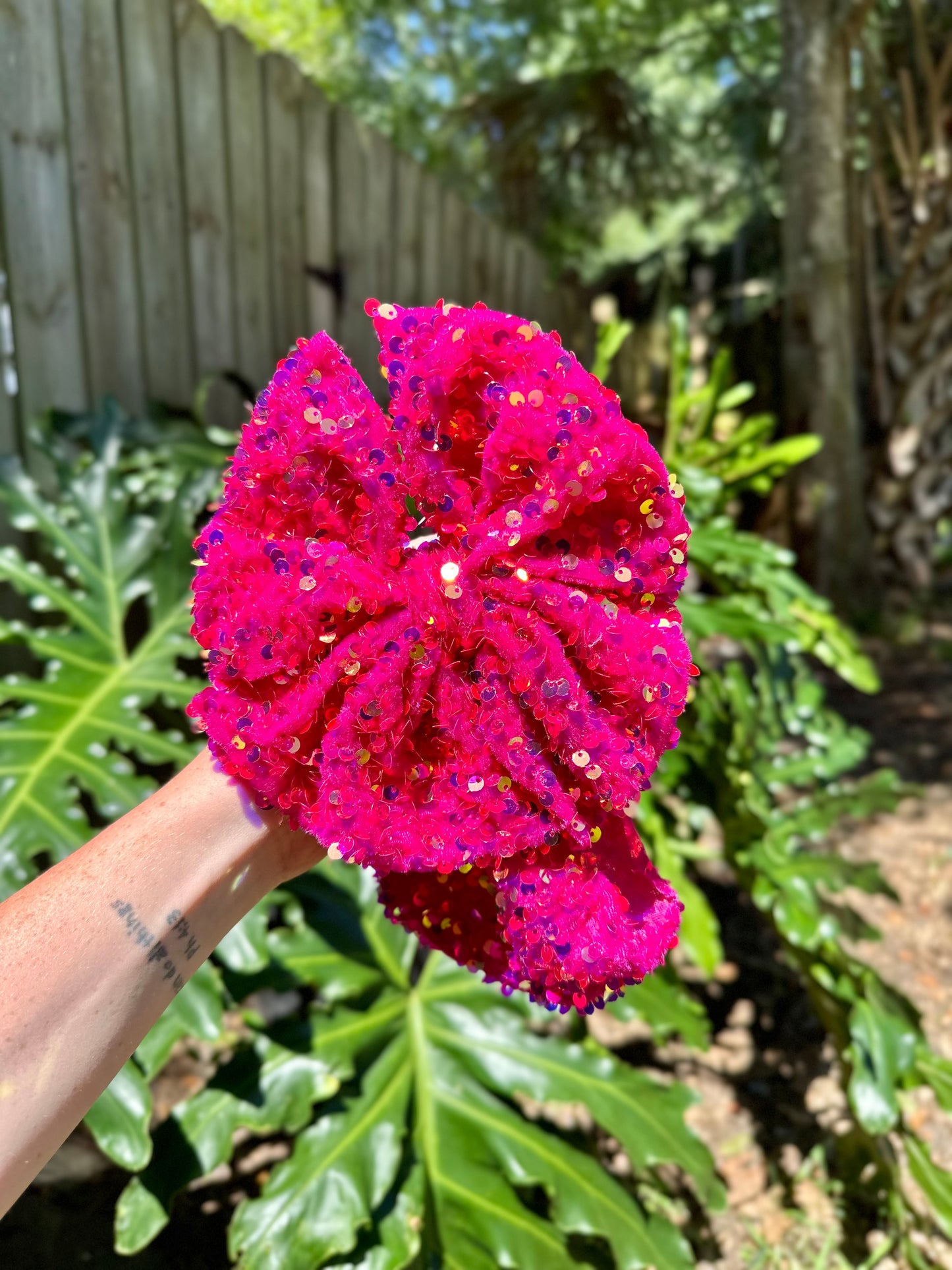 HOT PINK SEQUIN BOW