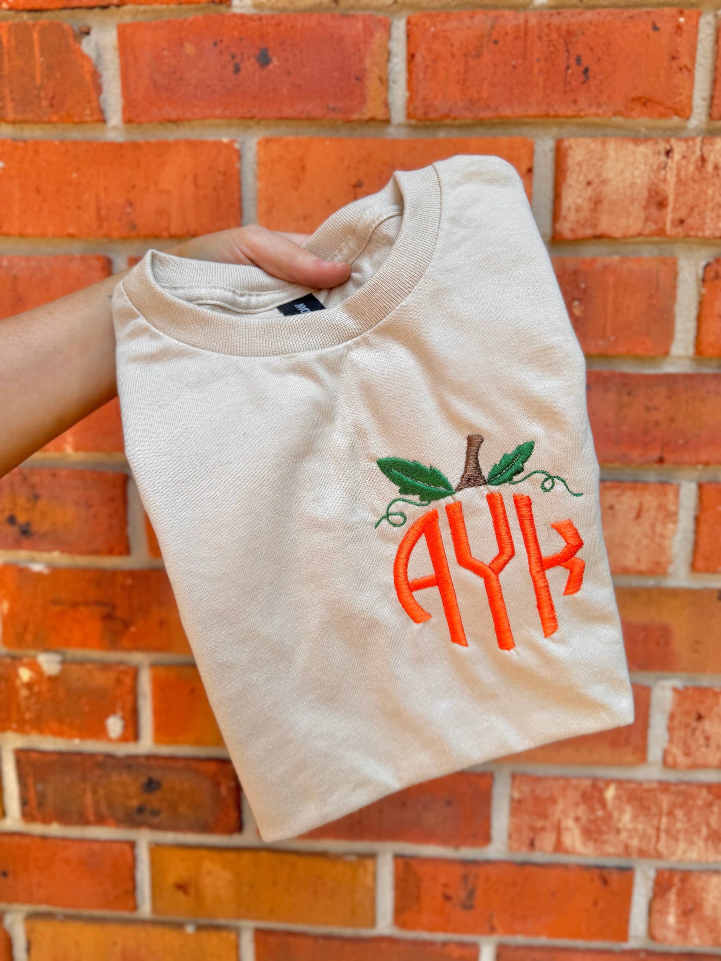 PUMPKIN MONOGRAM TEE