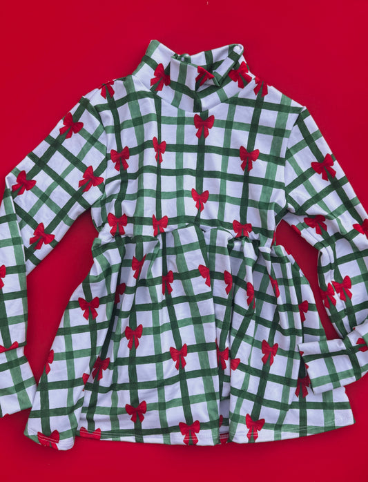 PLAID MOCK NECK PEPLUM 2T