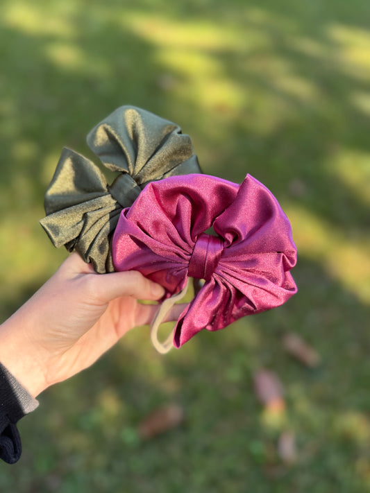 SATIN BOWS