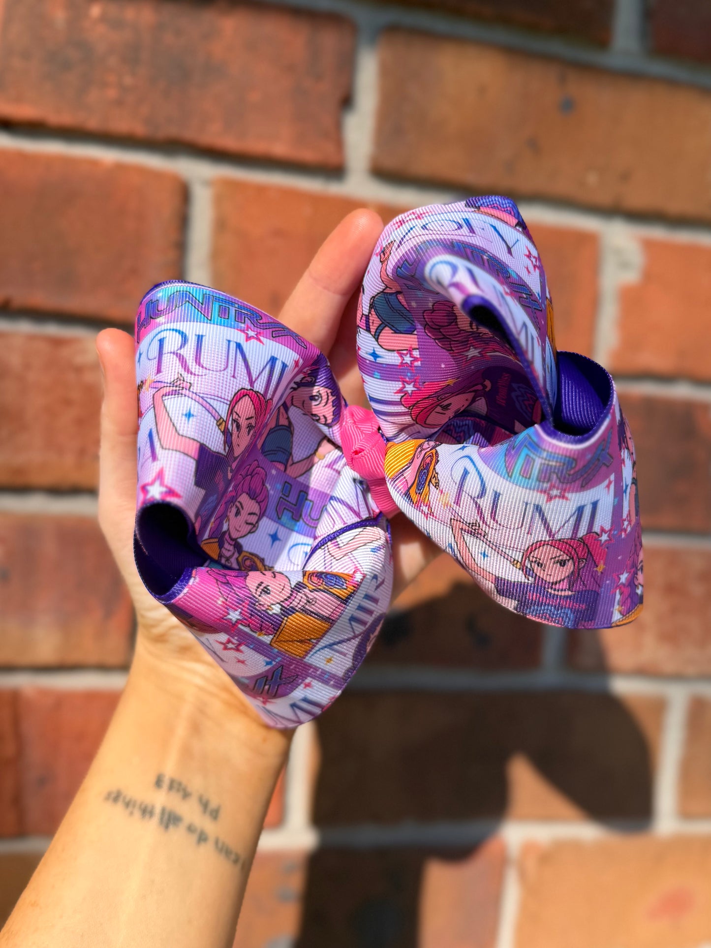 KPOP RIBBON BOW